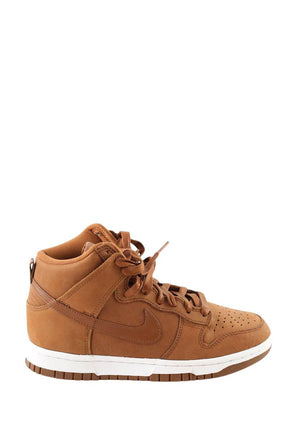 Baskets Nike  Marron