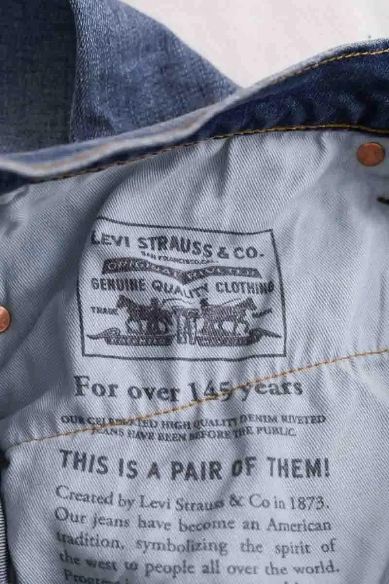 Jean droit Levi's Bleu en Coton