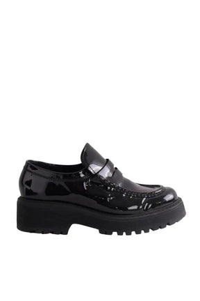 Mocassins Miu Miu Noir en Cuir, taille 39 - Seconde Main