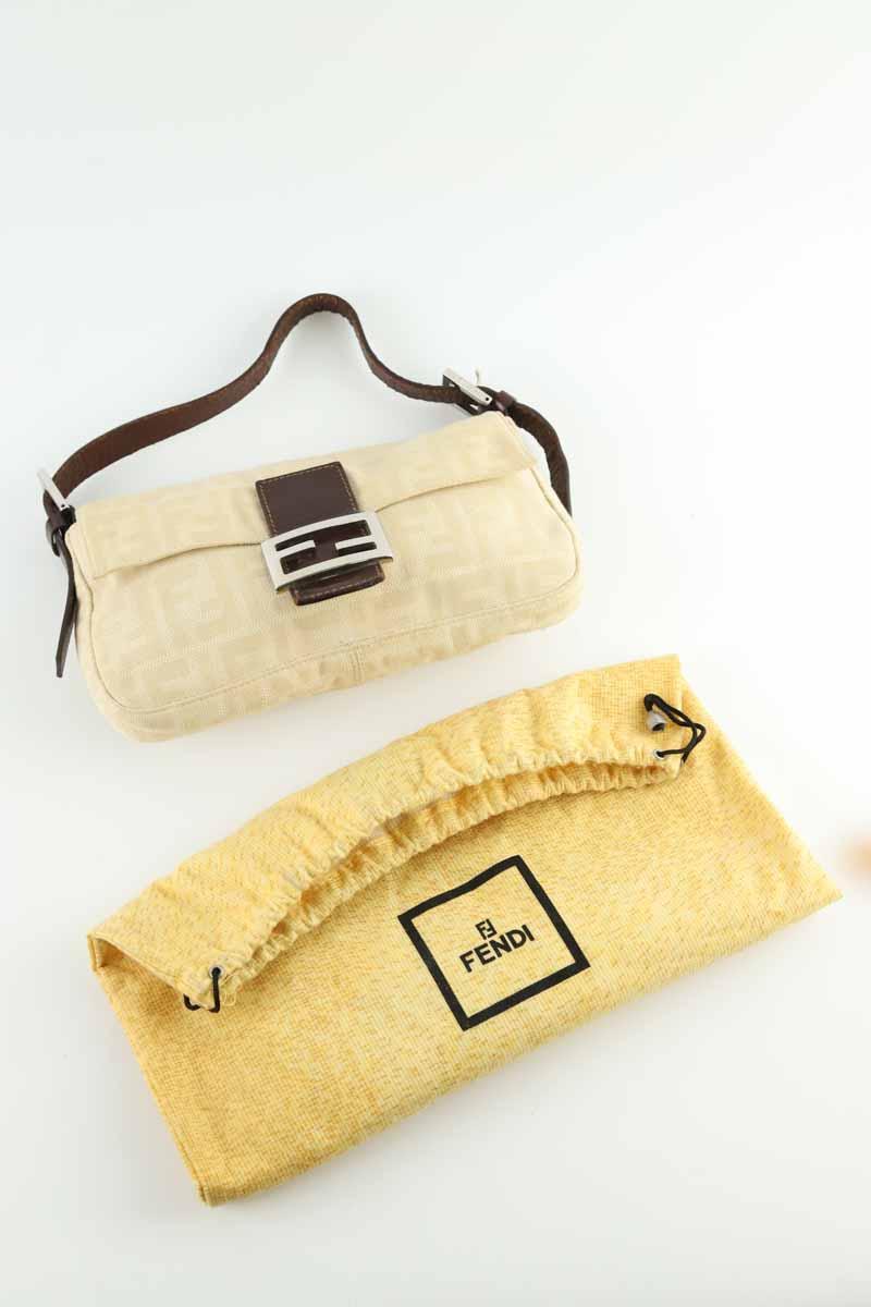 Sacs porté épaule Fendi  Beige