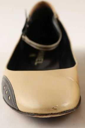 Ballerines Chanel Beige en Cuir