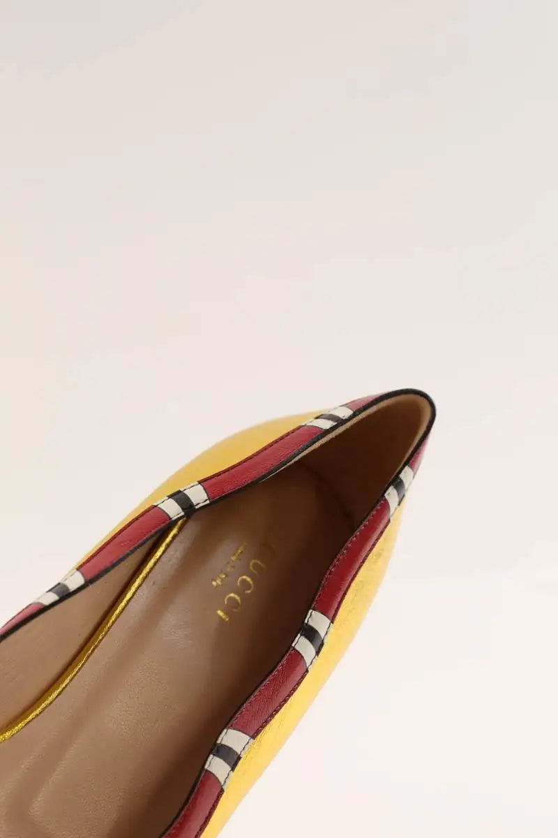Ballerines Gucci Doré en Cuir