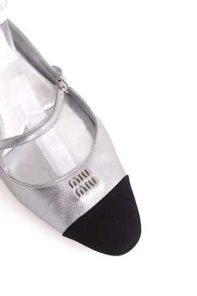 Ballerines Miu Miu Argent en Cuir