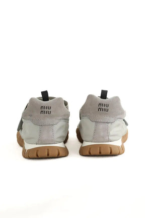Ballerines Miu Miu Gris en Tissu