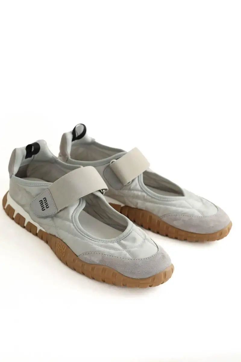 Ballerines Miu Miu Gris en Tissu