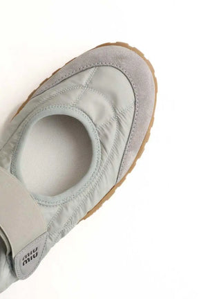 Ballerines Miu Miu Gris en Tissu