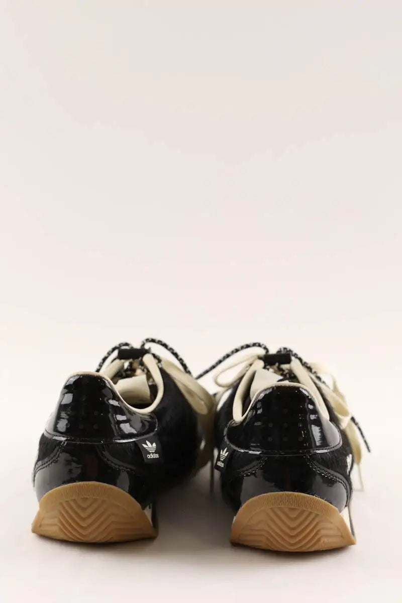 Baskets Adidas Adidas Orignals X song for the mute Noir en Cuir