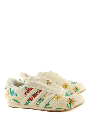 Baskets Adidas Beige en Tissu