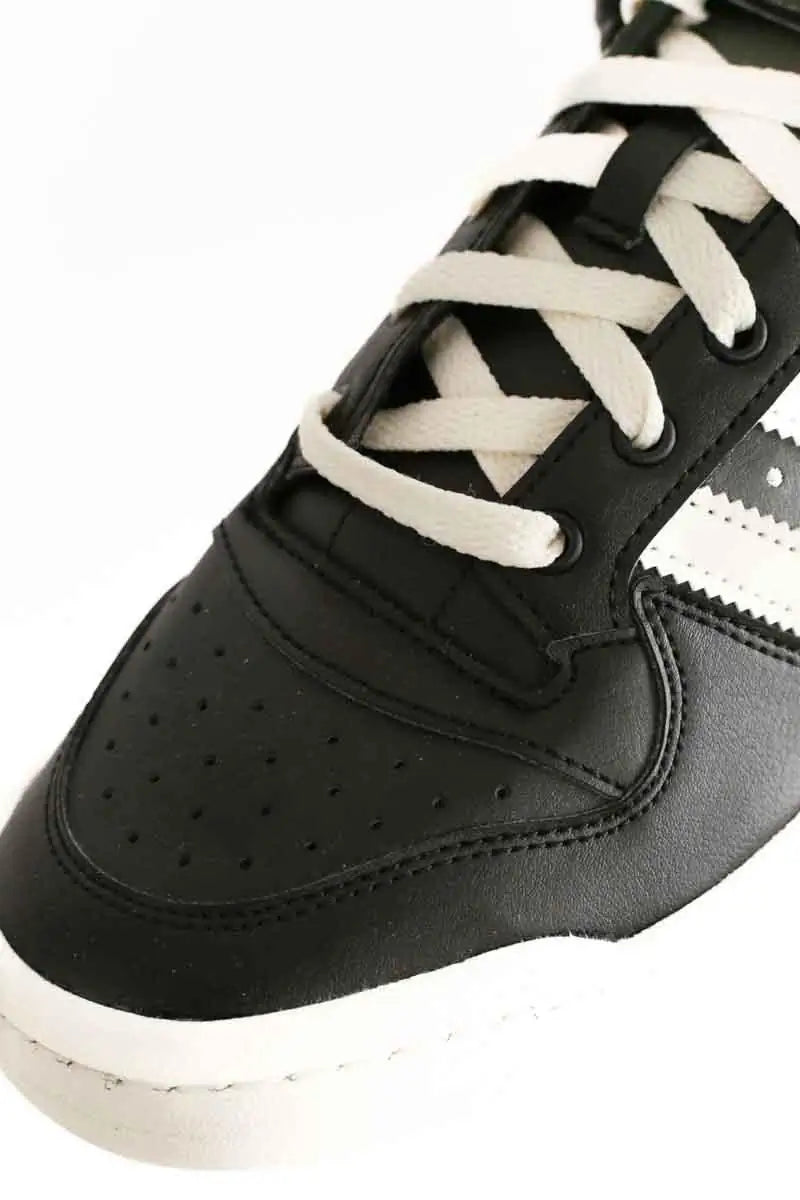 Baskets Adidas Noir en Cuir