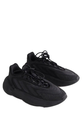 Baskets Adidas Noir en Tissu