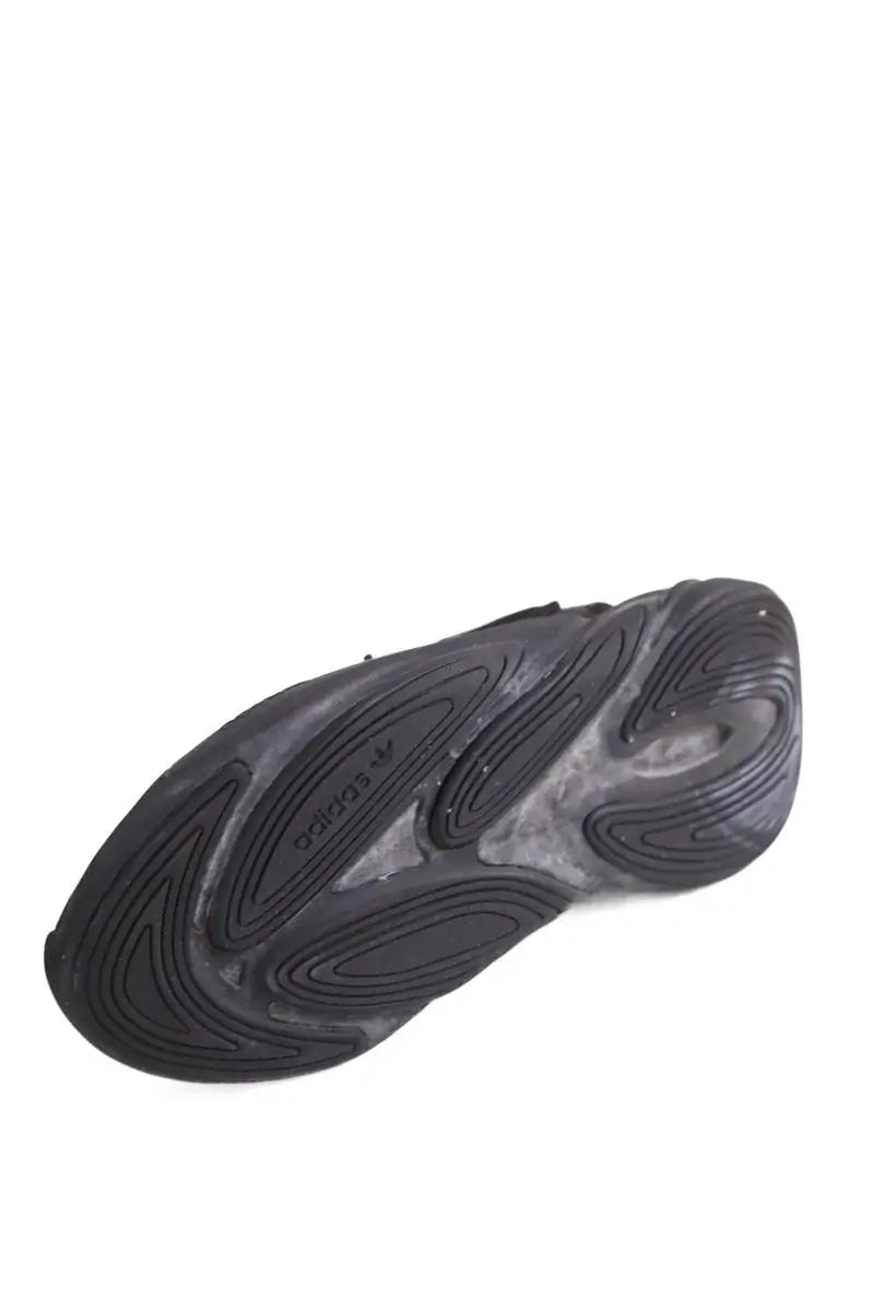 Baskets Adidas Noir en Tissu