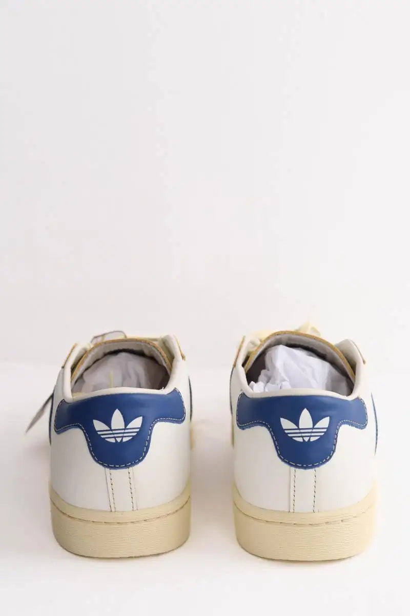 Baskets basses Adidas Blanc en Caoutchouc