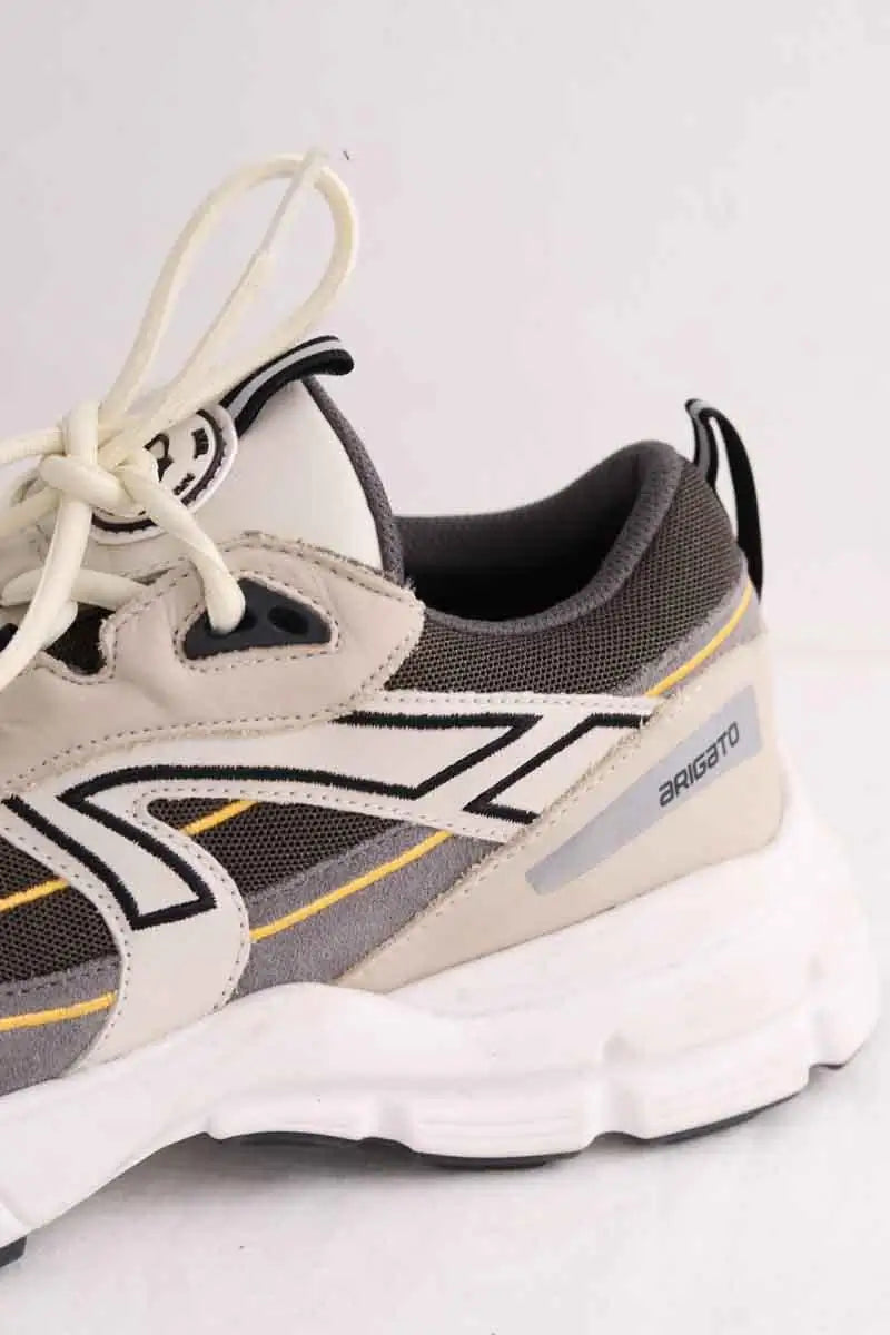 Baskets basses Axel Arigato Beige en Daim