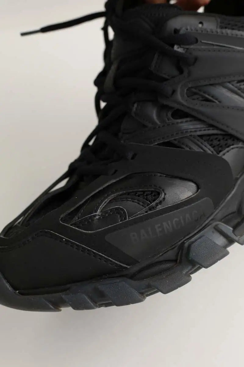 Baskets basses Balenciaga Noir en Caoutchouc
