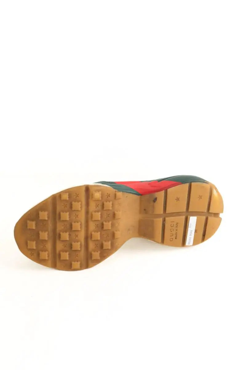 Baskets basses Gucci Beige en Cuir