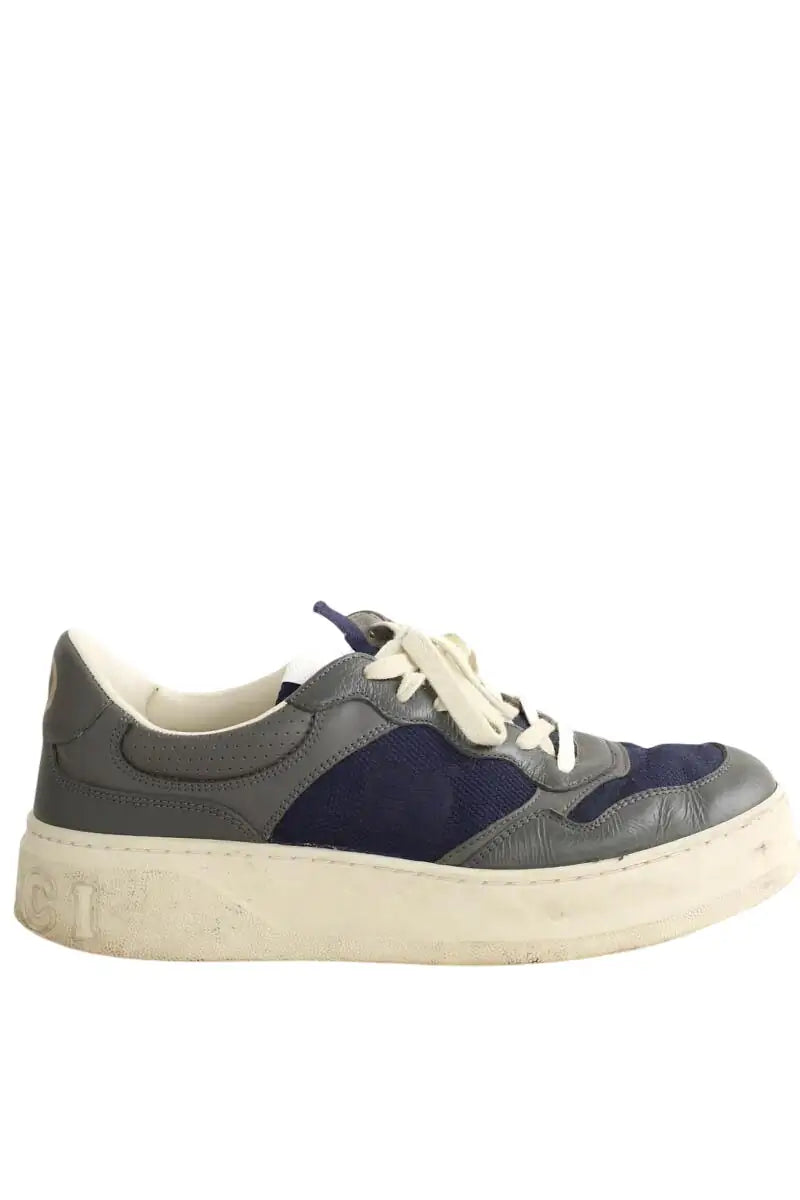 Baskets basses Gucci Gris en Tissu, taille 42 - Seconde Main