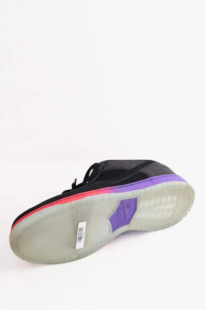 Baskets basses Nike Noir en Tissu