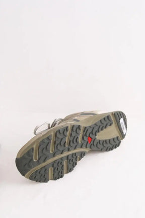 Baskets basses Salomon Beige en Daim