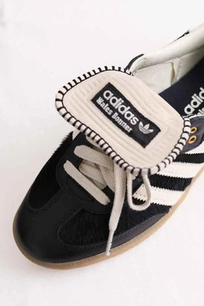 Baskets basses Wales Bonner Noir en Tissu