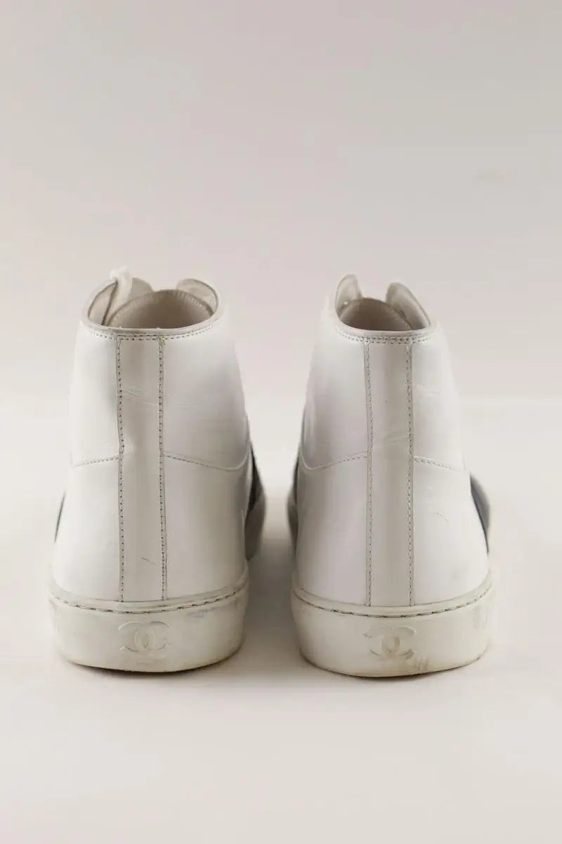 Baskets Chanel Blanc en Cuir