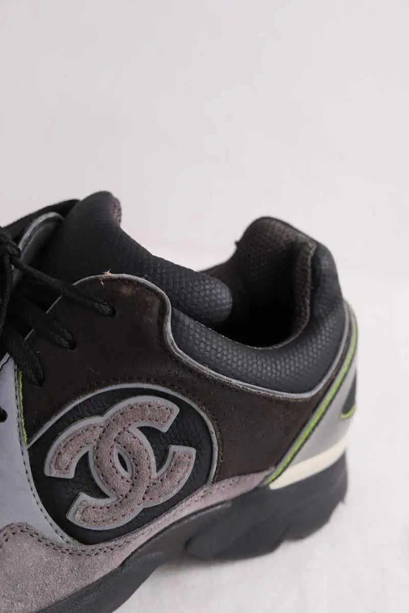 Baskets Chanel Noir en Cuir