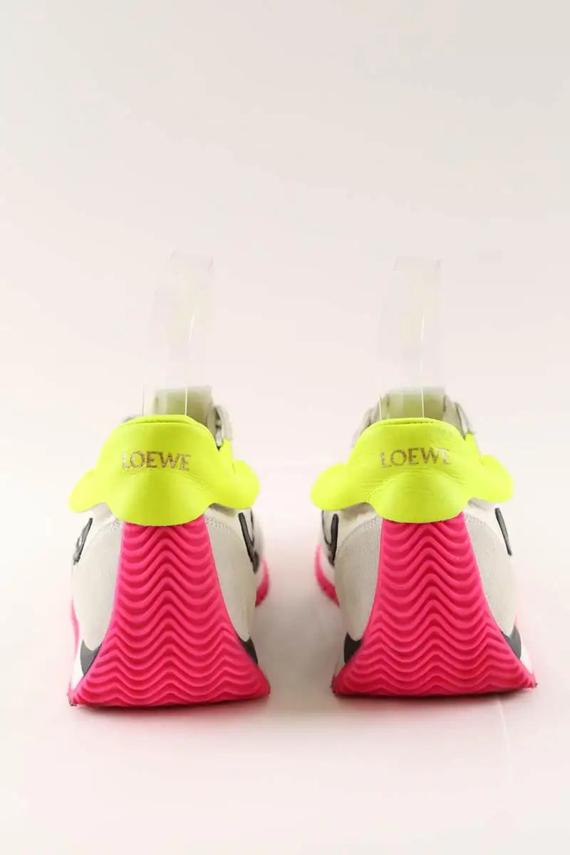 Baskets Loewe Flow runner Blanc en Cuir