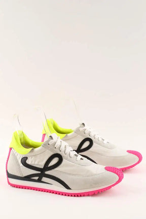 Baskets Loewe Flow runner Blanc en Cuir