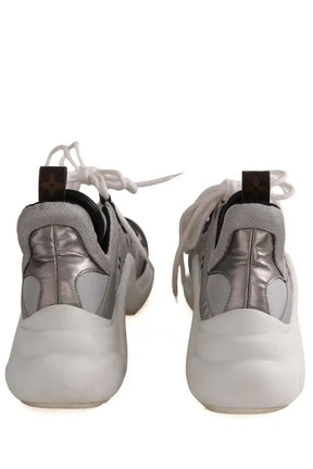 Baskets Louis Vuitton Blanc en Cuir