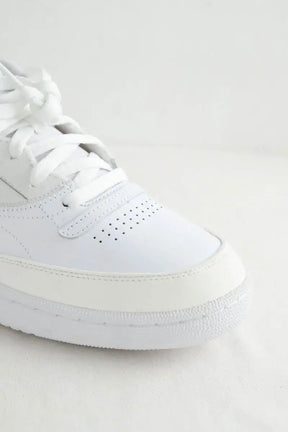 Baskets Maison Martin Margiela Club C memory  Blanc en Cuir