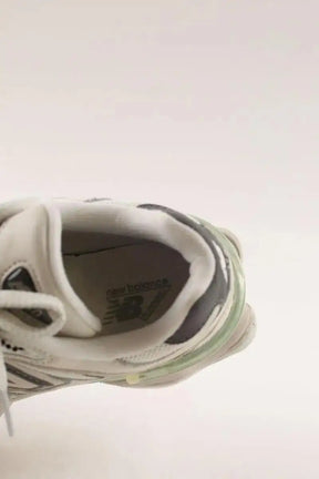 Baskets New Balance Gris en Cuir