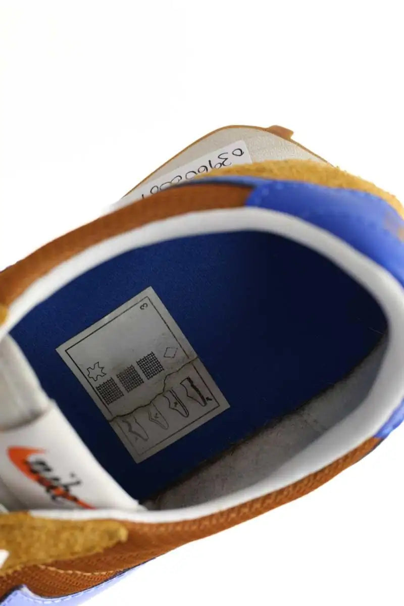 Baskets Nike Camel en Tissu