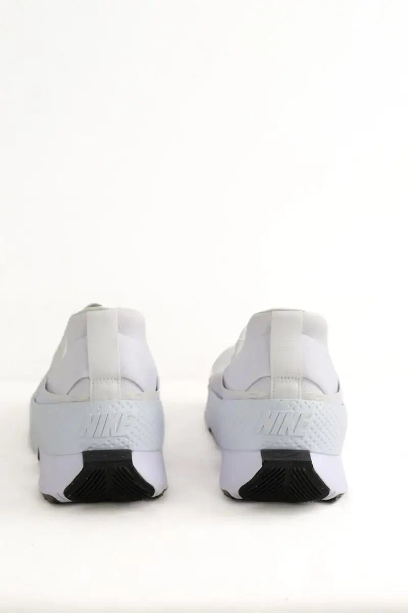 Baskets Nike Flyease Blanc en Tissu