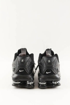 Baskets Nike Noir en Cuir