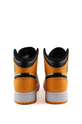 Baskets Nike Orange en Cuir