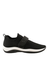 Baskets Prada Noir en Tissu, taille 35 - Seconde Main