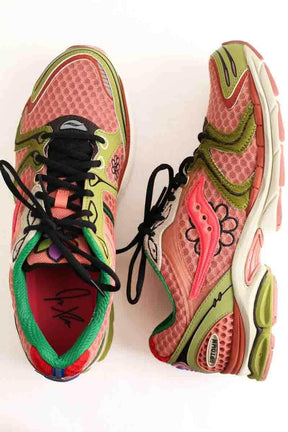 Baskets Saucony Progrid triumph 4 Rose en Tissu