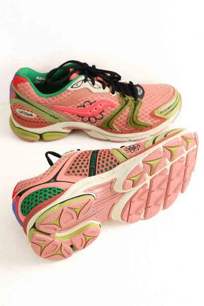 Baskets Saucony Progrid triumph 4 Rose en Tissu