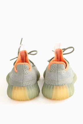 Baskets Yeezy Gris en Tissu