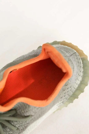 Baskets Yeezy Gris en Tissu