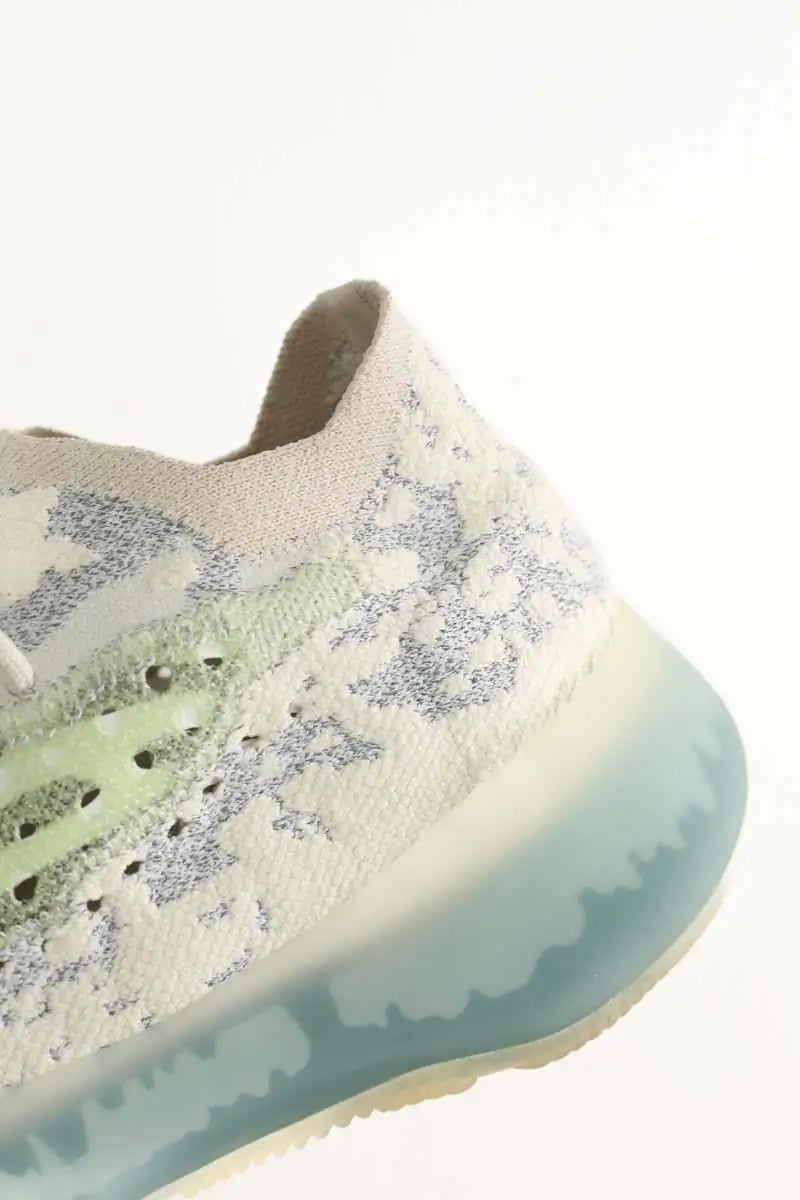 Baskets Yeezy Yeezy boost 380 Bleu en Caoutchouc