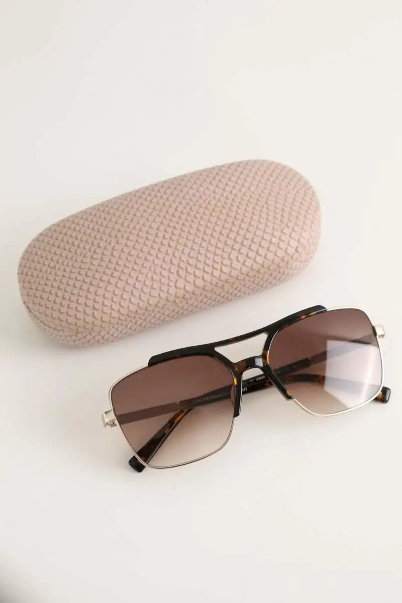 Lunettes de soleil Other Brand Marron en Plastique