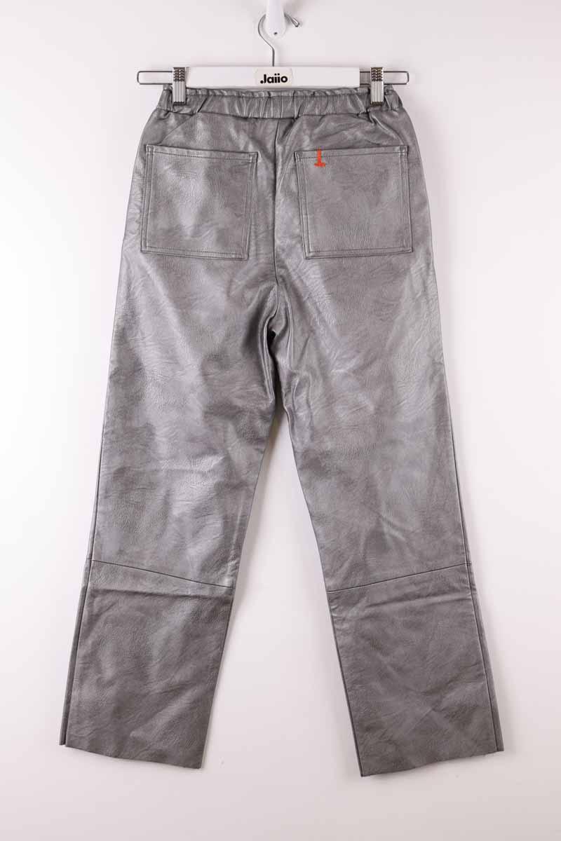 Droit Other Brand  Gris