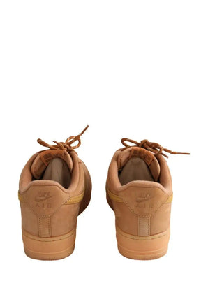 Baskets basses Nike Camel en Cuir