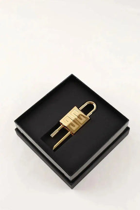 Bijou de sac Givenchy Doré en Métal