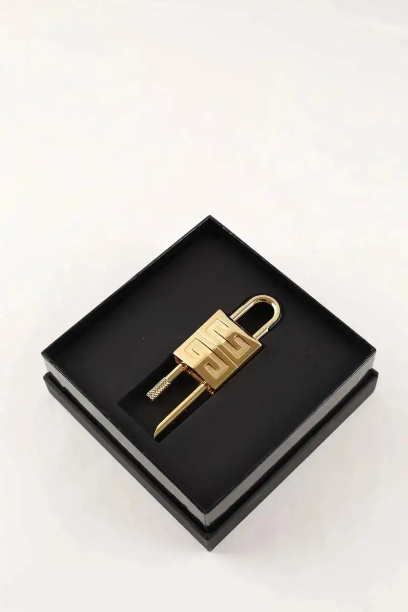 Bijou de sac Givenchy Doré en Métal