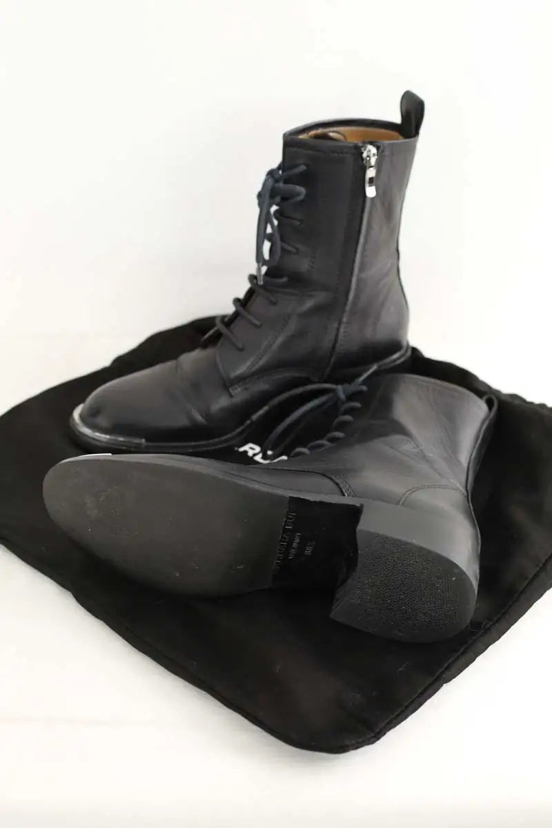 Boots à lacets Barbara Bui Noir en Cuir