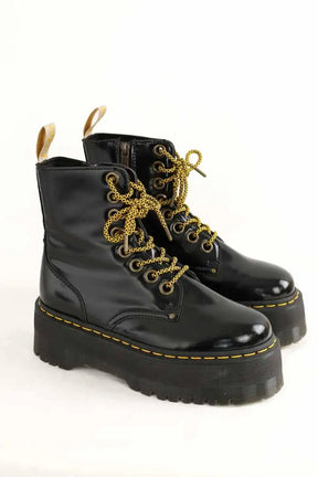 Boots à lacets Dr. Martens Vegan Jadon Max Noir en Cuir végétal