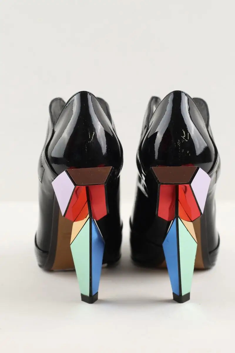 Boots Fendi Noir en Cuir verni