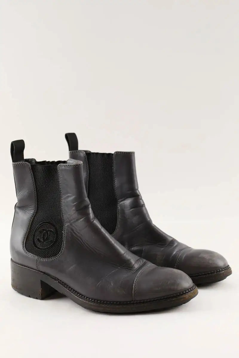 Bottes Chanel Gris en Cuir