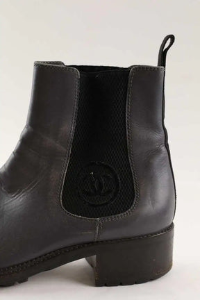 Bottes Chanel Gris en Cuir